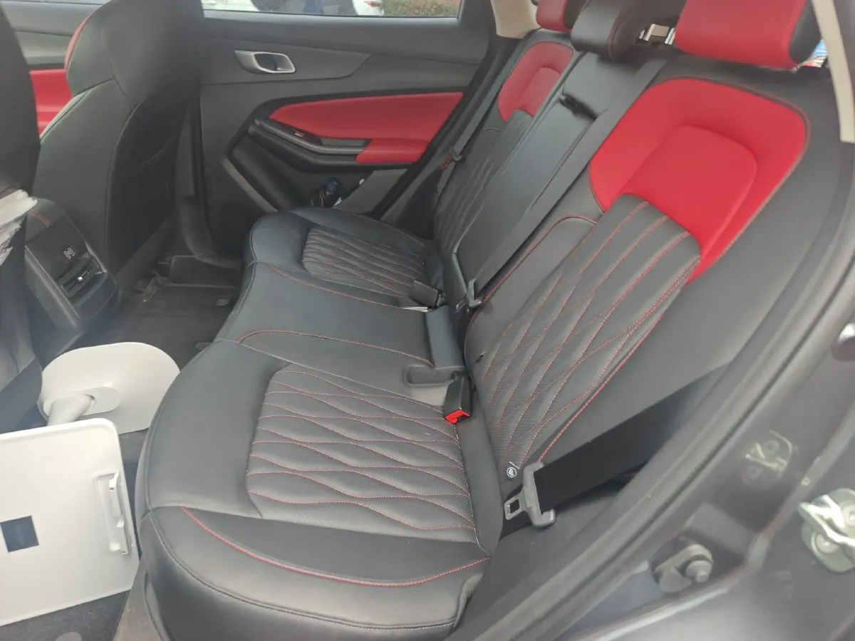 2022 Haval H6 1.5T 184HP L4 7DCT,autocango,china used car exporter,china ev exporter,chinese used car exporter,chinese used ev exporter