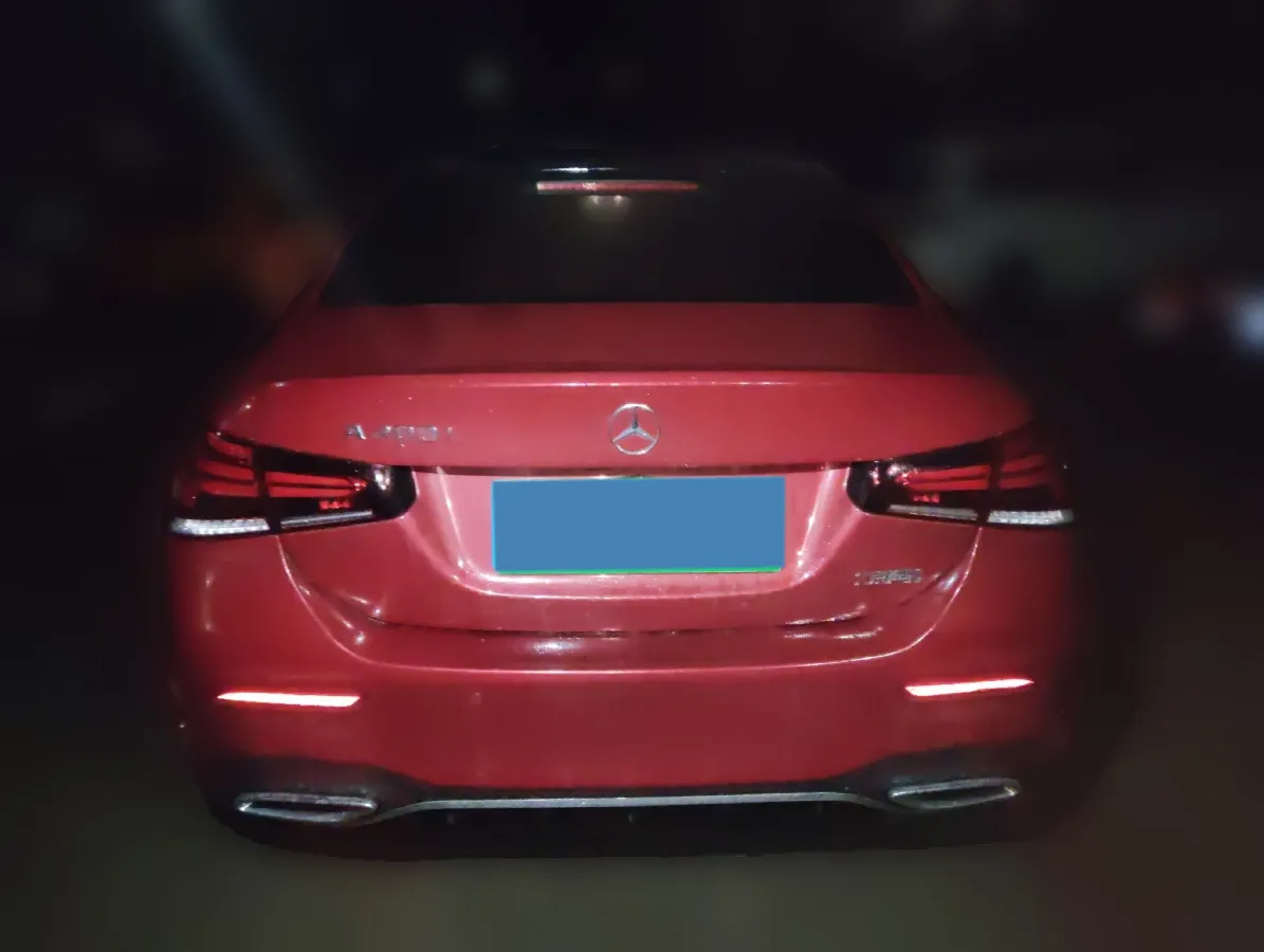 2021 Mercedes-Benz A Class 1.3T 163HP L4 7DCT,autocango,china used car exporter,china ev exporter,chinese used car exporter,chinese used ev exporter