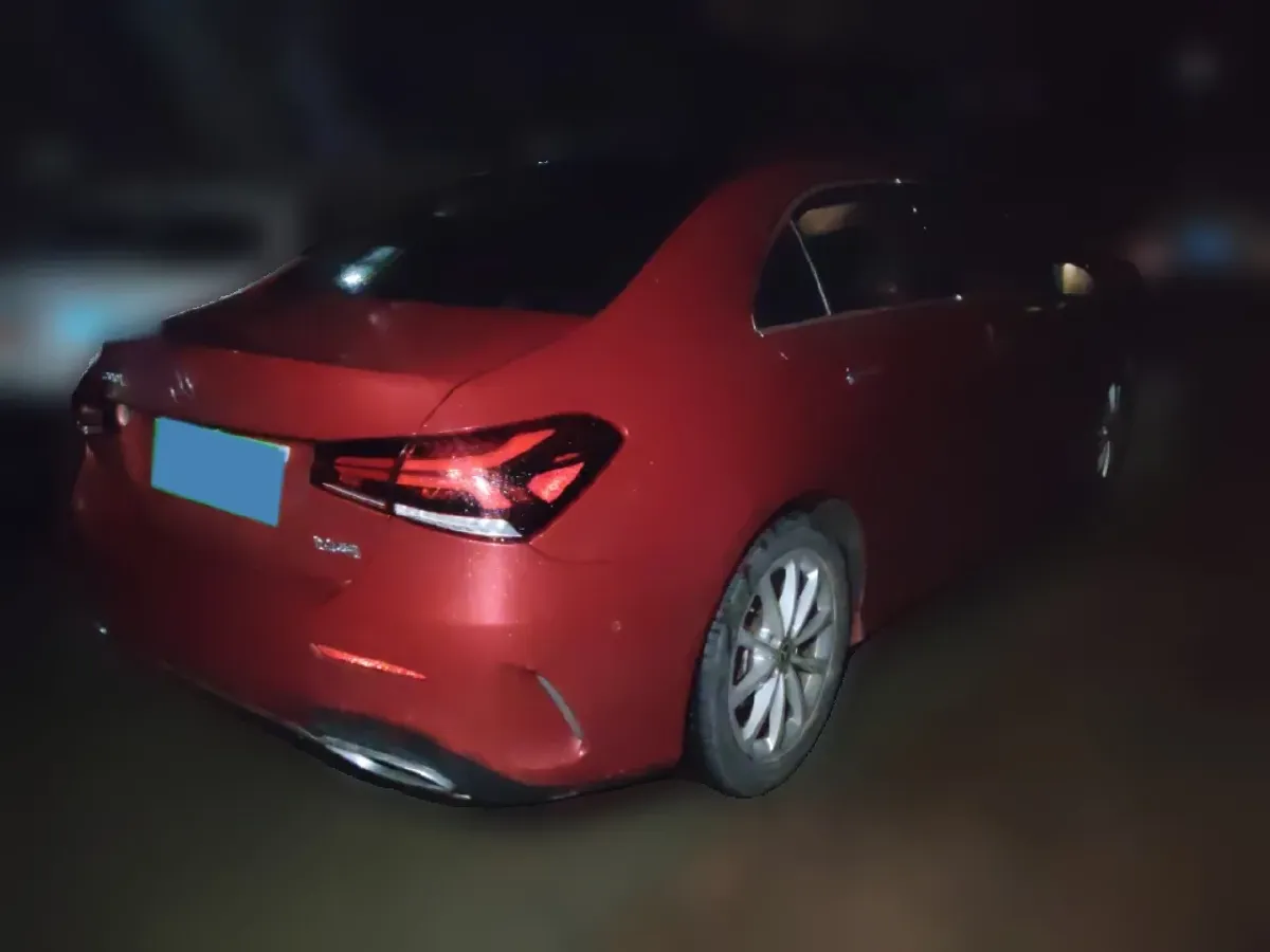 2021 Mercedes-Benz A Class 1.3T 163HP L4 7DCT,autocango,china used car exporter,china ev exporter,chinese used car exporter,chinese used ev exporter