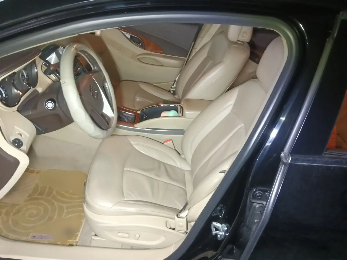 2012 Ford Mondeo 2.0T 240HP L4 6DCT,autocango,china used car exporter,china ev exporter,chinese used car exporter,chinese used ev exporter