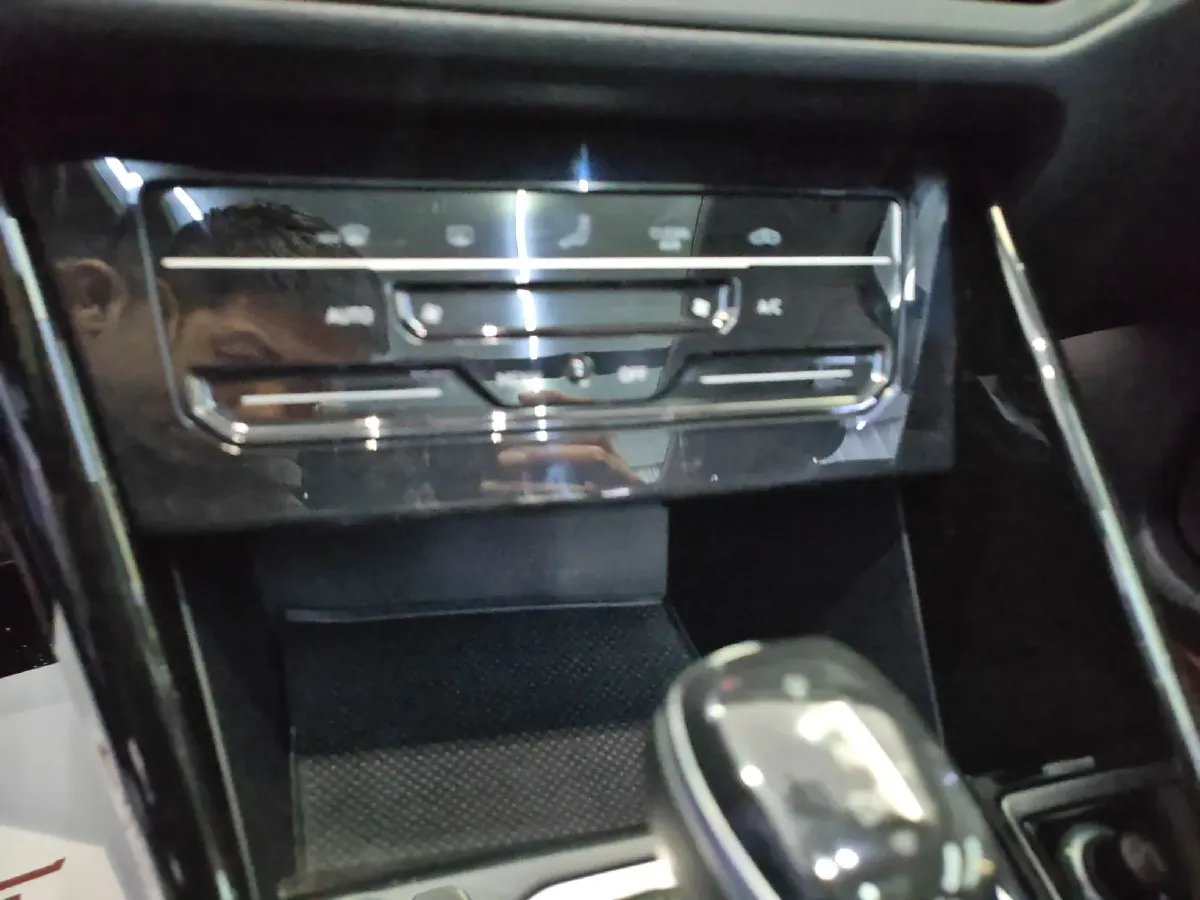 2020 Volkswagen Tayron 2.0T 186HP L4 7DCT,autocango,china used car exporter,china ev exporter,chinese used car exporter,chinese used ev exporter