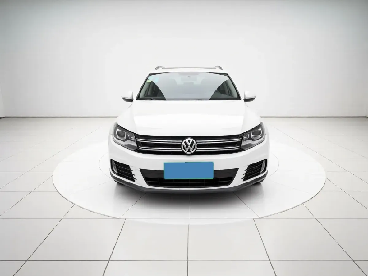 2017 Volkswagen Tiguan 1.8T 160HP L4 6AT,autocango,china used car exporter,china ev exporter,chinese used car exporter,chinese used ev exporter