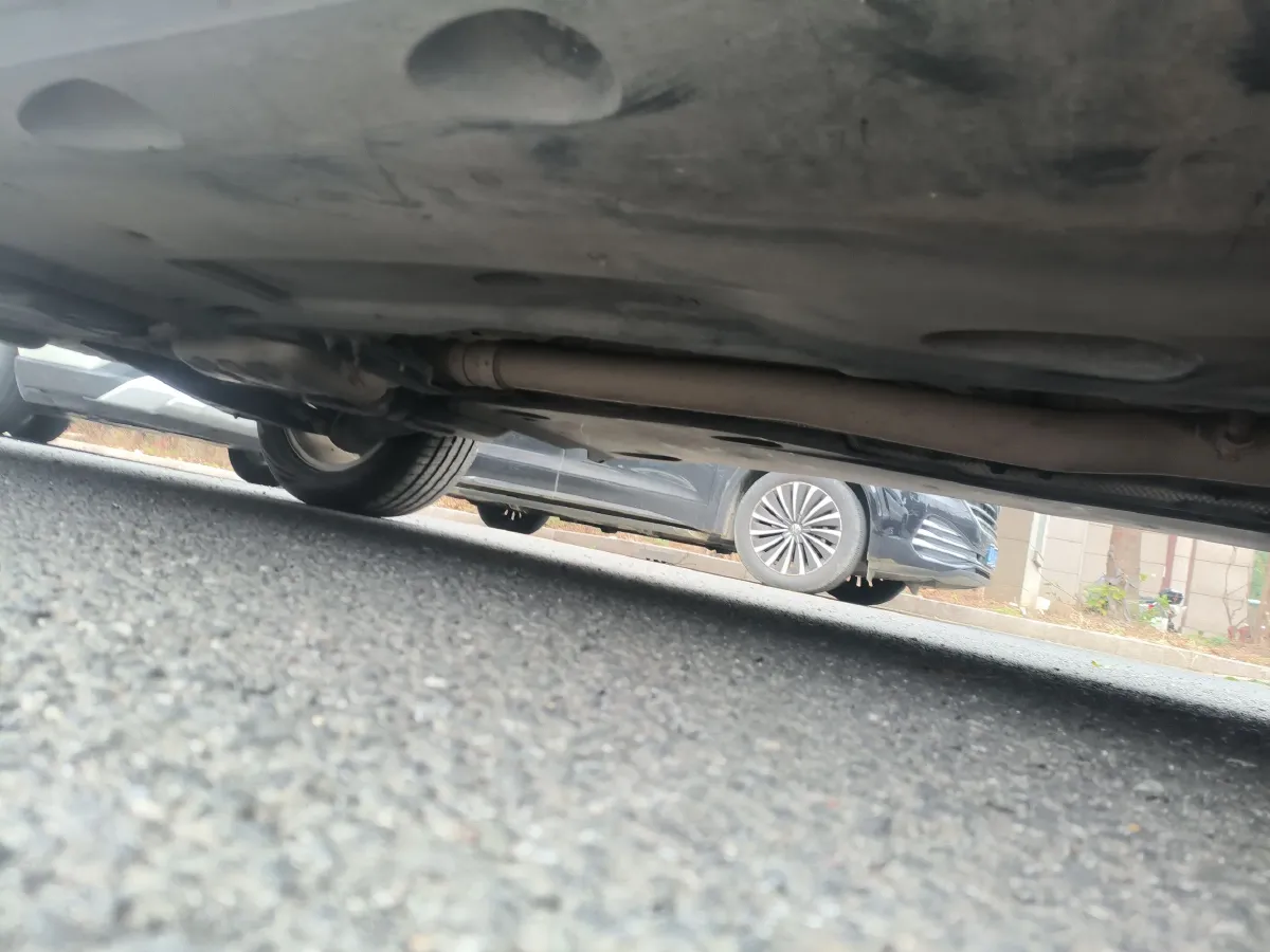 2017 Volkswagen Tiguan 1.8T 160HP L4 6AT,autocango,china used car exporter,china ev exporter,chinese used car exporter,chinese used ev exporter