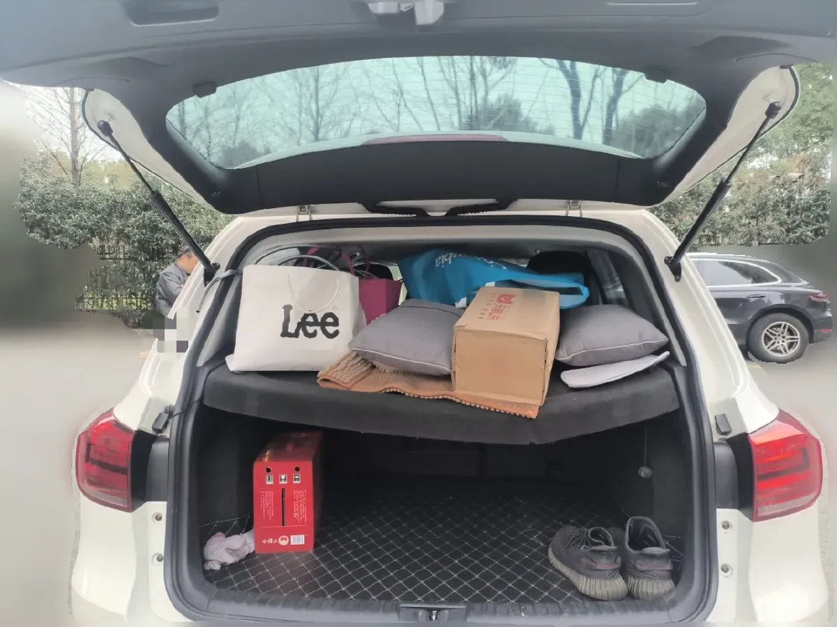 2017 Volkswagen Tiguan 1.8T 160HP L4 6AT,autocango,china used car exporter,china ev exporter,chinese used car exporter,chinese used ev exporter