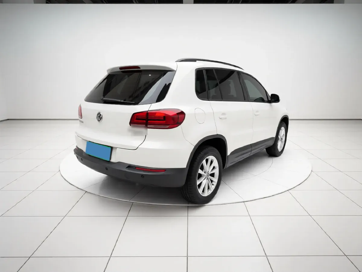 2017 Volkswagen Tiguan 1.8T 160HP L4 6AT,autocango,china used car exporter,china ev exporter,chinese used car exporter,chinese used ev exporter