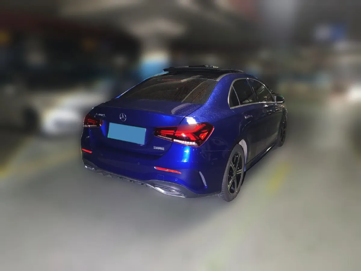 2022 Mercedes-Benz A Class 1.3T 163HP L4 7DCT,autocango,china used car exporter,china ev exporter,chinese used car exporter,chinese used ev exporter