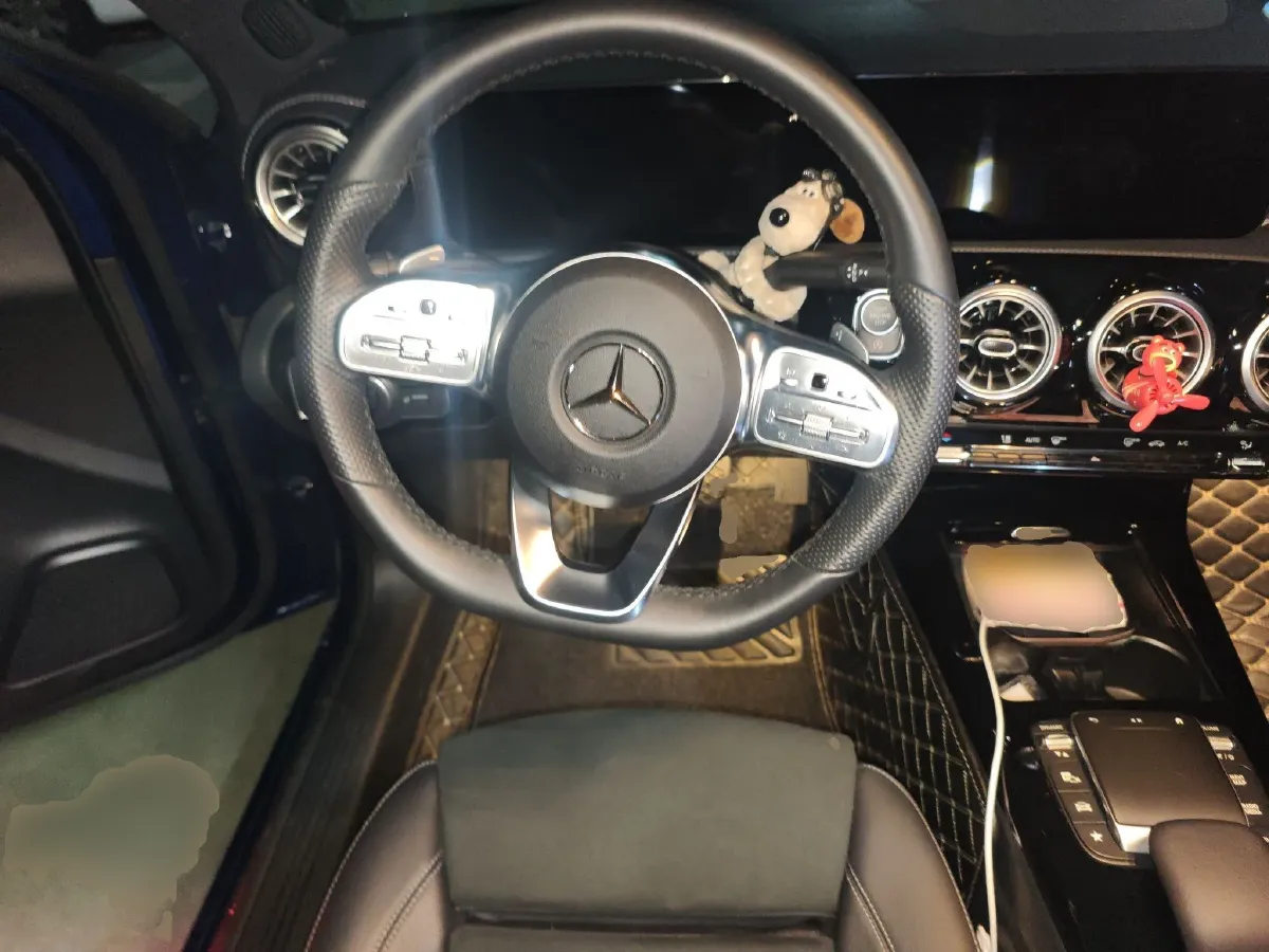 2022 Mercedes-Benz A Class 1.3T 163HP L4 7DCT,autocango,china used car exporter,china ev exporter,chinese used car exporter,chinese used ev exporter