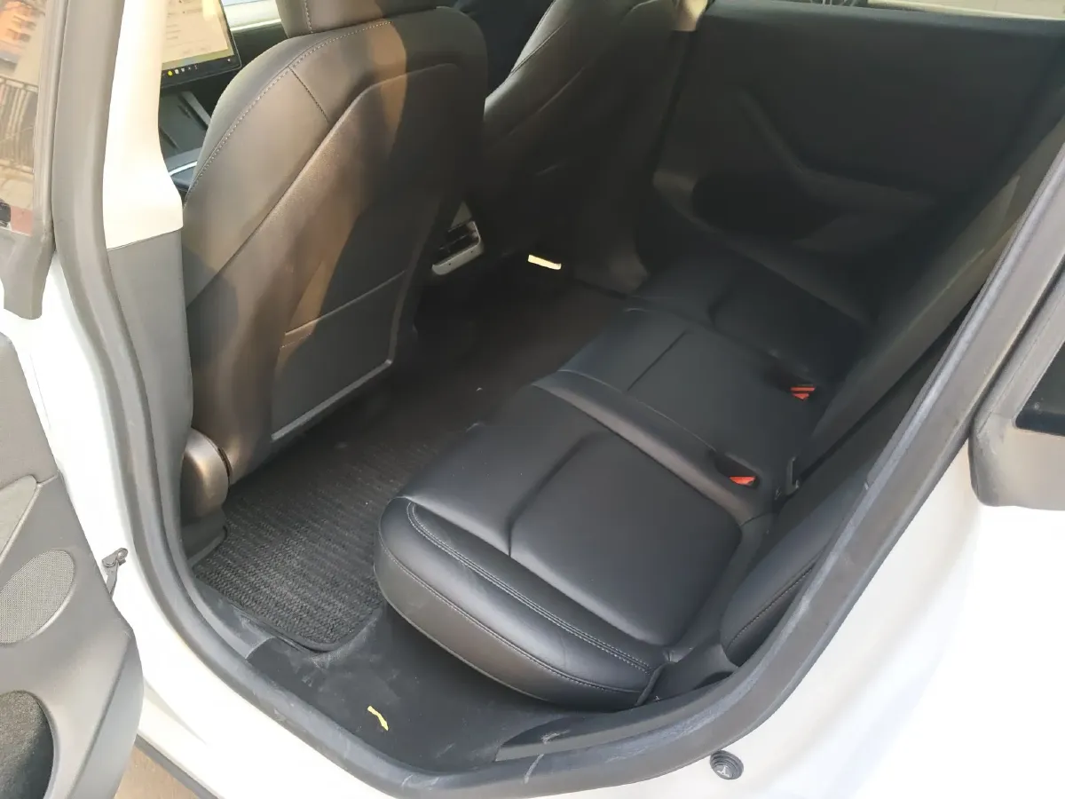 2022 Tesla Model Y BEV 60KWH,autocango,china used car exporter,china ev exporter,chinese used car exporter,chinese used ev exporter