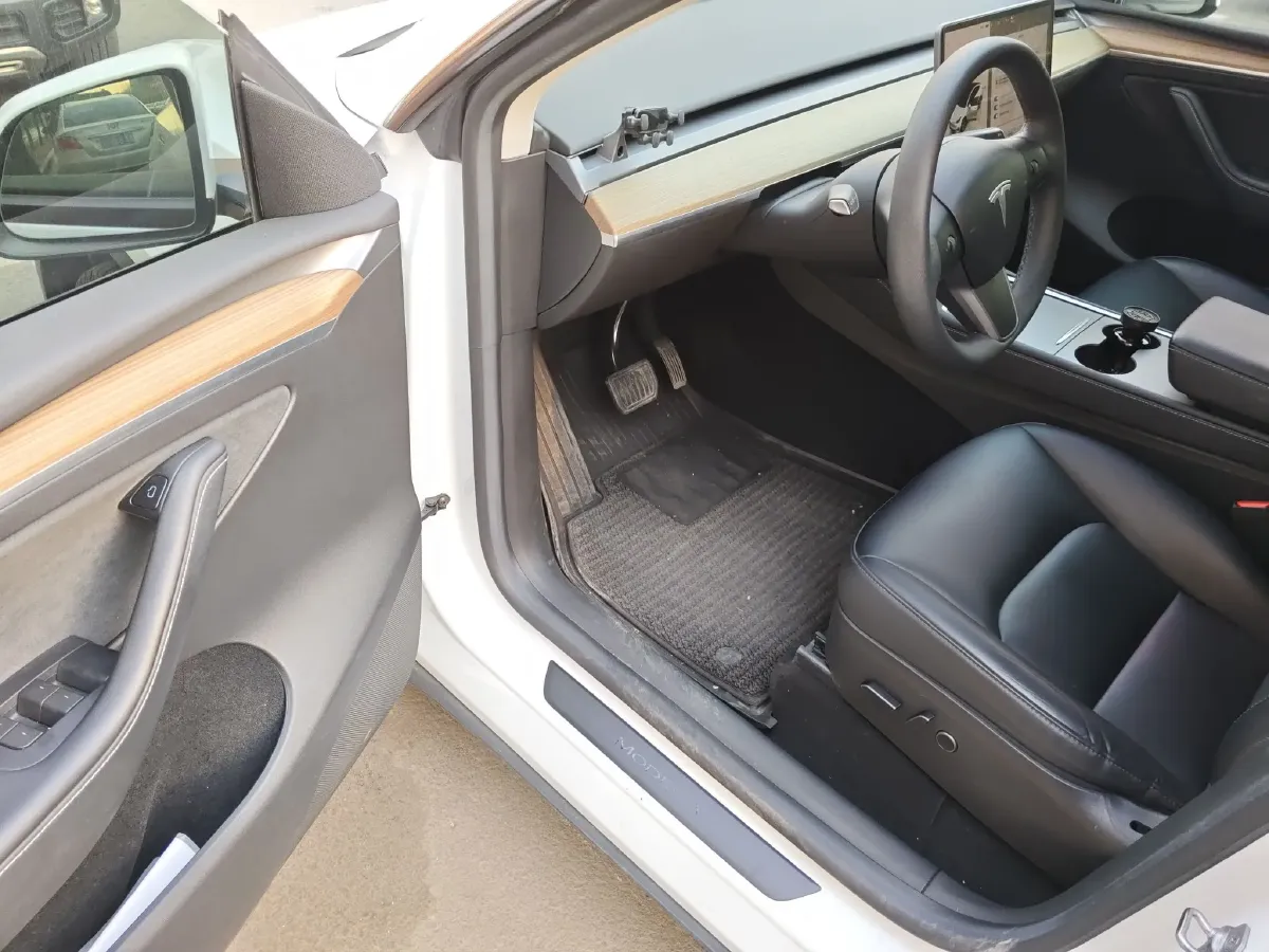 2022 Tesla Model Y BEV 60KWH,autocango,china used car exporter,china ev exporter,chinese used car exporter,chinese used ev exporter