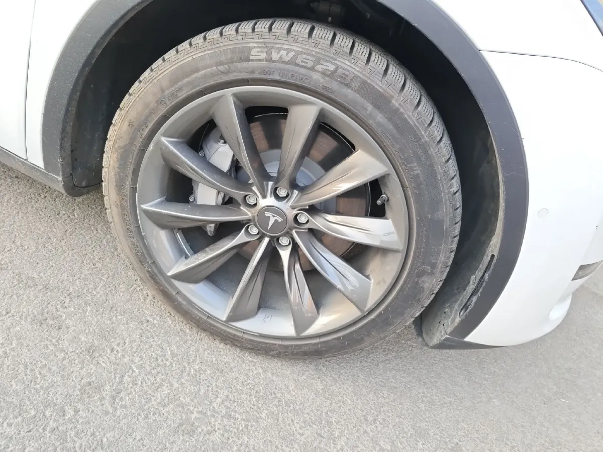 2022 Tesla Model Y BEV 60KWH,autocango,china used car exporter,china ev exporter,chinese used car exporter,chinese used ev exporter