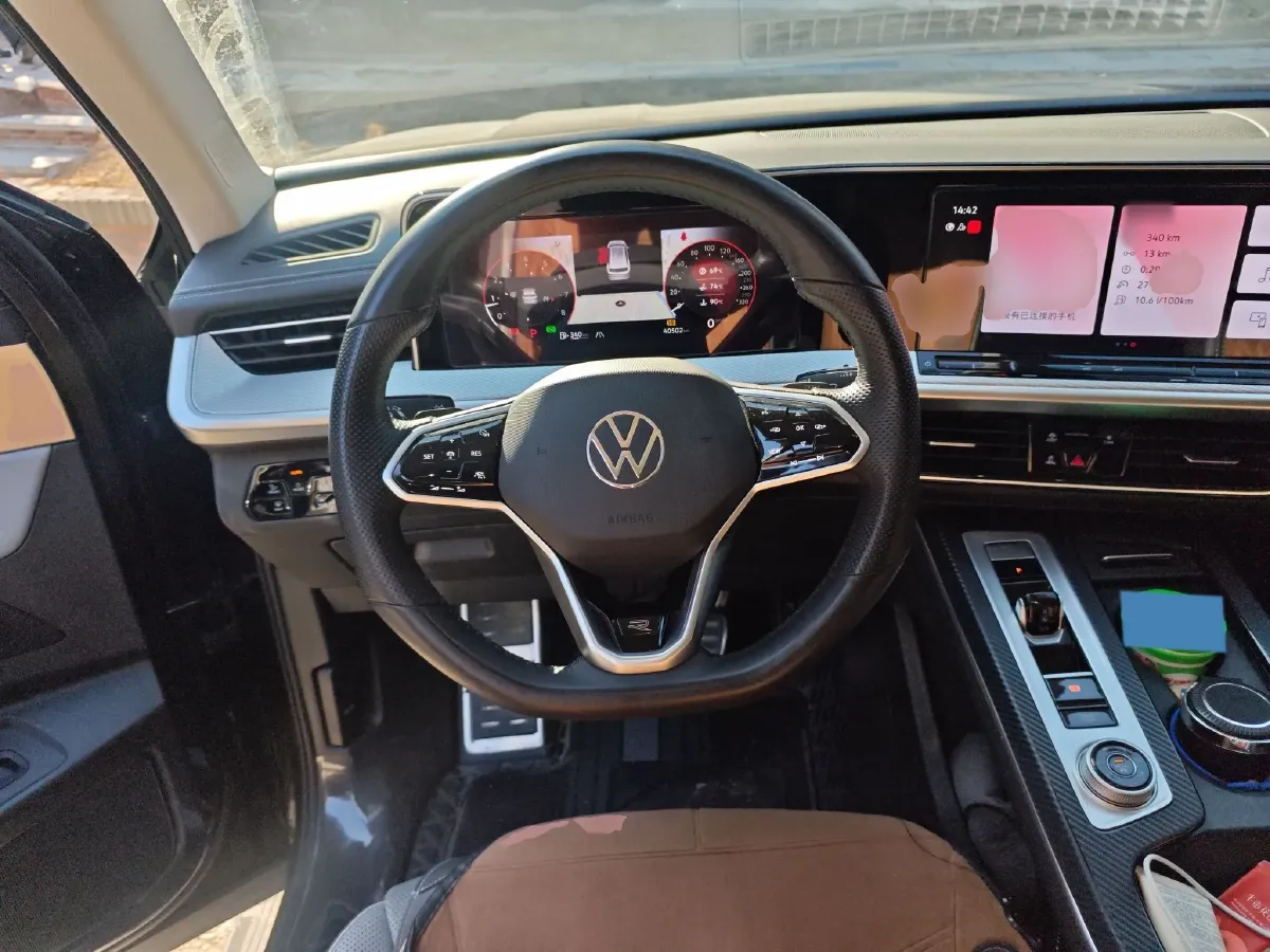 2023 Volkswagen Tavendor 2.0T 220HP L4 7DCT,autocango,china used car exporter,china ev exporter,chinese used car exporter,chinese used ev exporter