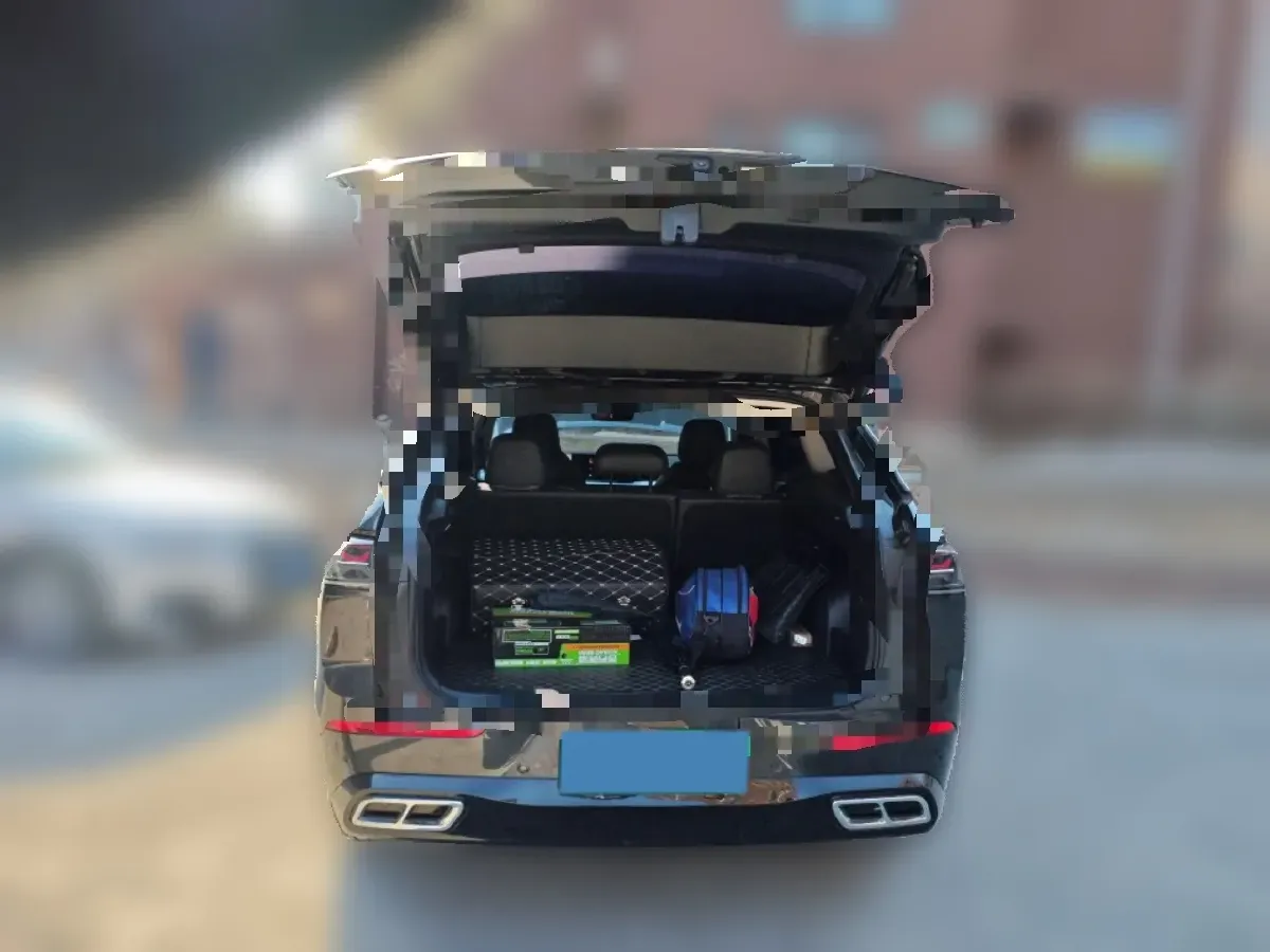 2023 Volkswagen Tavendor 2.0T 220HP L4 7DCT,autocango,china used car exporter,china ev exporter,chinese used car exporter,chinese used ev exporter