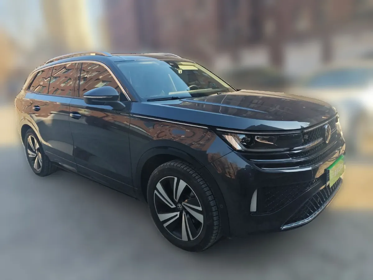 2023 Volkswagen Tavendor 2.0T 220HP L4 7DCT,autocango,china used car exporter,china ev exporter,chinese used car exporter,chinese used ev exporter
