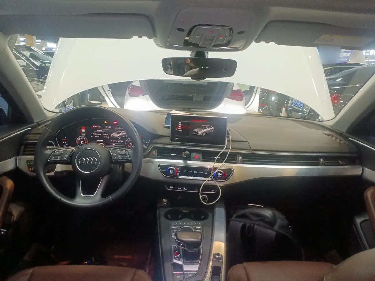 2018 Audi A4L 2.0T 190HP L4 7DCT,autocango,china used car exporter,china ev exporter,chinese used car exporter,chinese used ev exporter