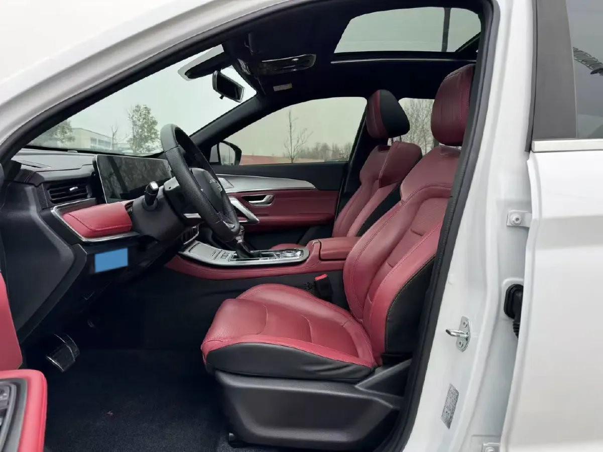 2021 Jetour X70 Plus 1.6T 197HP L4 7DCT,autocango,china used car exporter,china ev exporter,chinese used car exporter,chinese used ev exporter