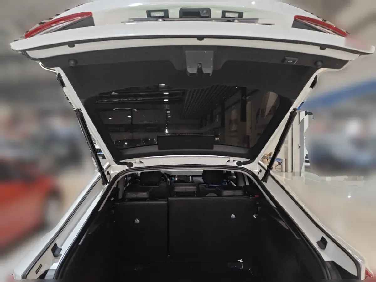 2021 Skoda Octavia 1.4T 150HP L4 7DCT,autocango,china used car exporter,china ev exporter,chinese used car exporter,chinese used ev exporter