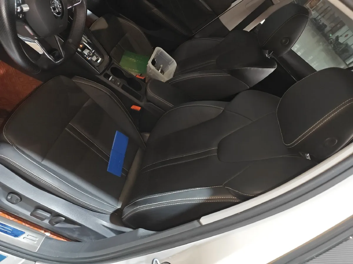 2021 Skoda Octavia 1.4T 150HP L4 7DCT,autocango,china used car exporter,china ev exporter,chinese used car exporter,chinese used ev exporter