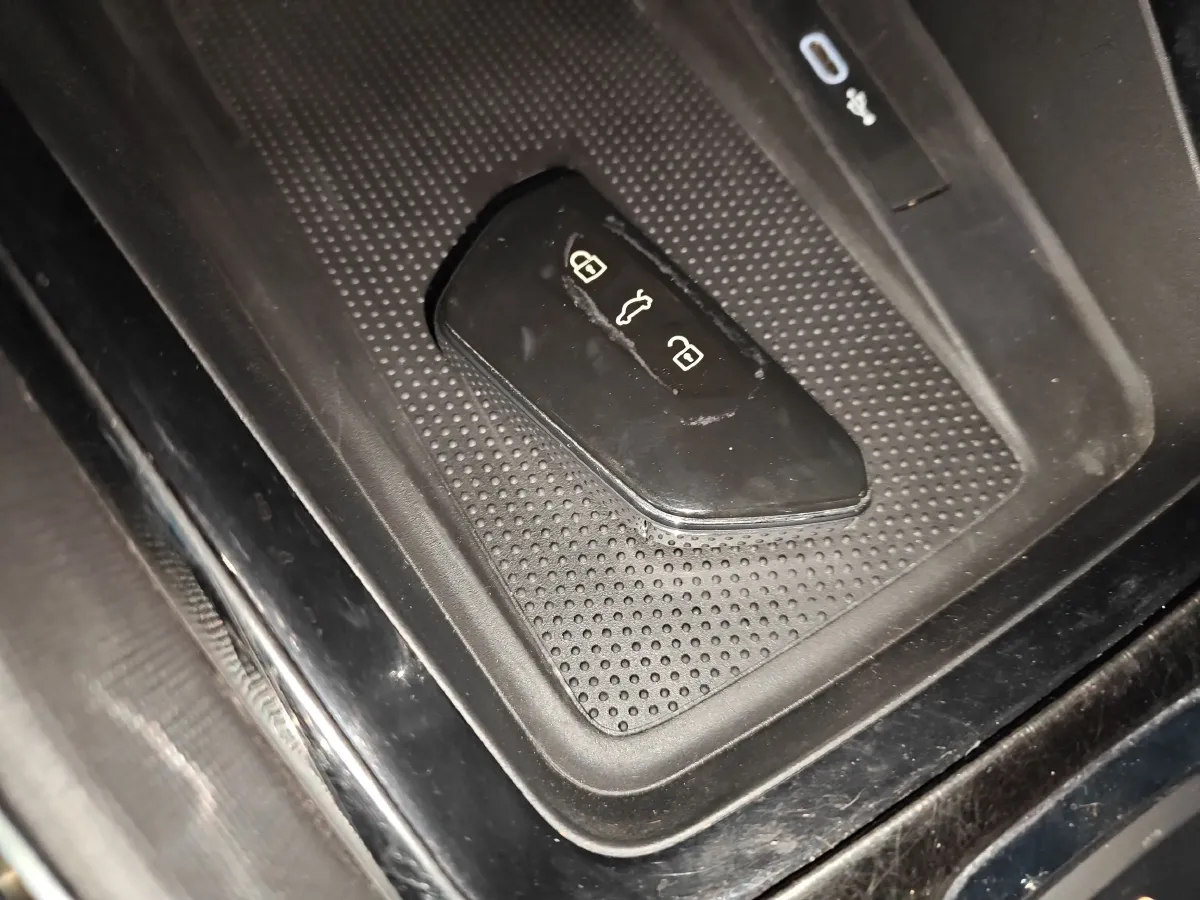 2021 Skoda Octavia 1.4T 150HP L4 7DCT,autocango,china used car exporter,china ev exporter,chinese used car exporter,chinese used ev exporter