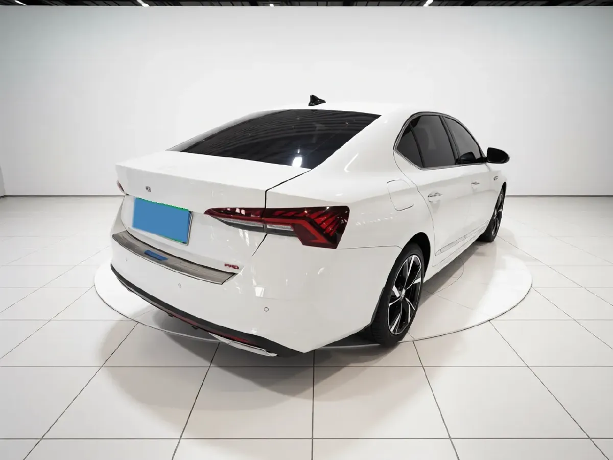 2021 Skoda Octavia 1.4T 150HP L4 7DCT,autocango,china used car exporter,china ev exporter,chinese used car exporter,chinese used ev exporter