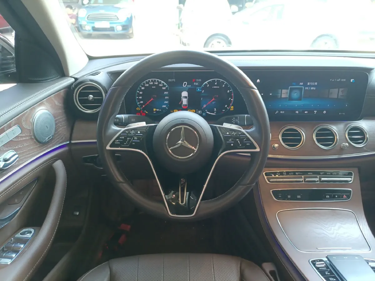 2023 Mercedes-Benz E Class 2.0T 258HP L4 9AT,autocango,china used car exporter,china ev exporter,chinese used car exporter,chinese used ev exporter