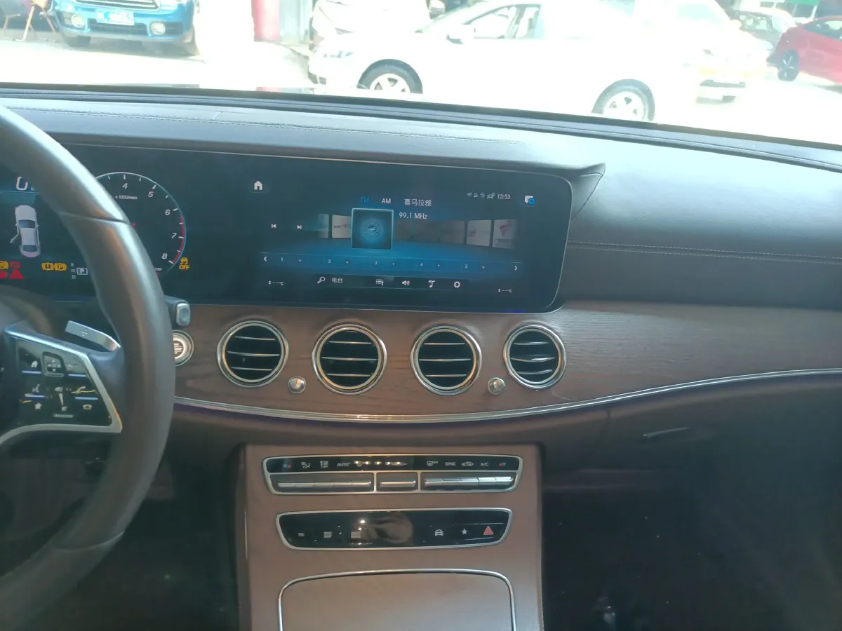 2023 Mercedes-Benz E Class 2.0T 258HP L4 9AT,autocango,china used car exporter,china ev exporter,chinese used car exporter,chinese used ev exporter