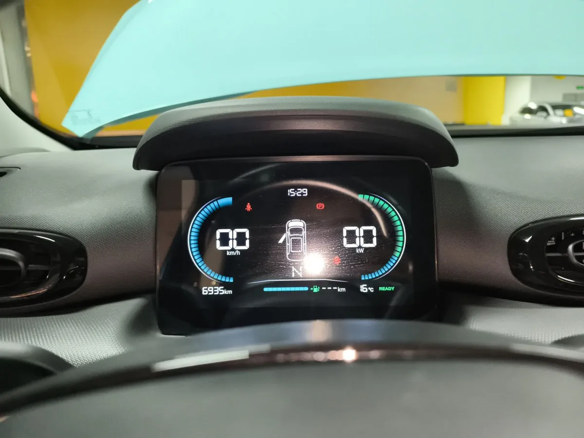 2025 Leapmotor T03 BEV 41.3KWH,autocango,china used car exporter,china ev exporter,chinese used car exporter,chinese used ev exporter