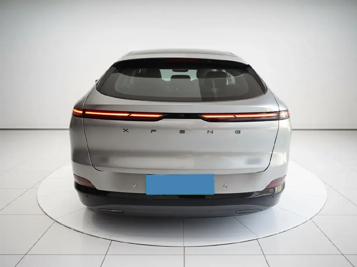 2025 Xpeng G6 BEV 68.5KWH,autocango,china used car exporter,china ev exporter,chinese used car exporter,chinese used ev exporter