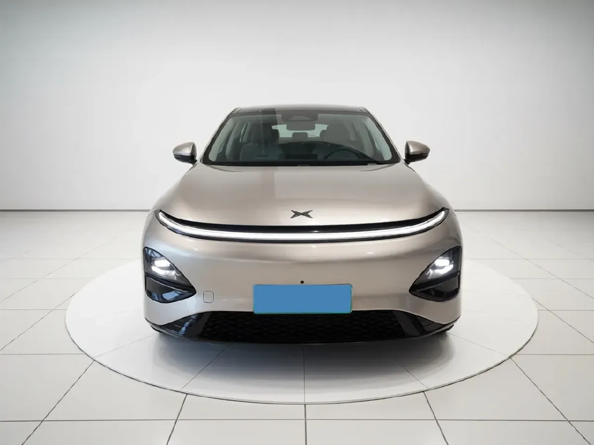 2025 Xpeng G6 BEV 68.5KWH,autocango,china used car exporter,china ev exporter,chinese used car exporter,chinese used ev exporter