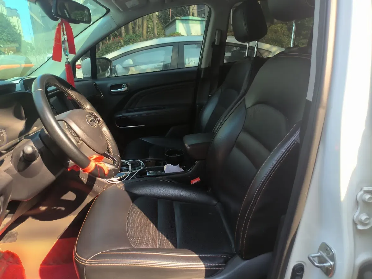 2017 GAC Trumpchi GS3 1.3T 137HP L4 6AT,autocango,china used car exporter,china ev exporter,chinese used car exporter,chinese used ev exporter