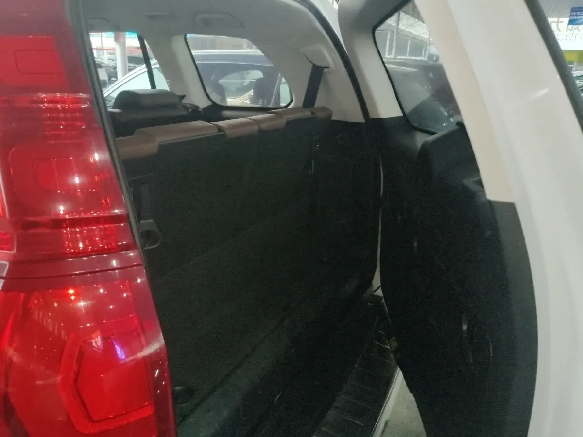 2016 Haval H9 2.0T 218HP L4 6AT,autocango,china used car exporter,china ev exporter,chinese used car exporter,chinese used ev exporter