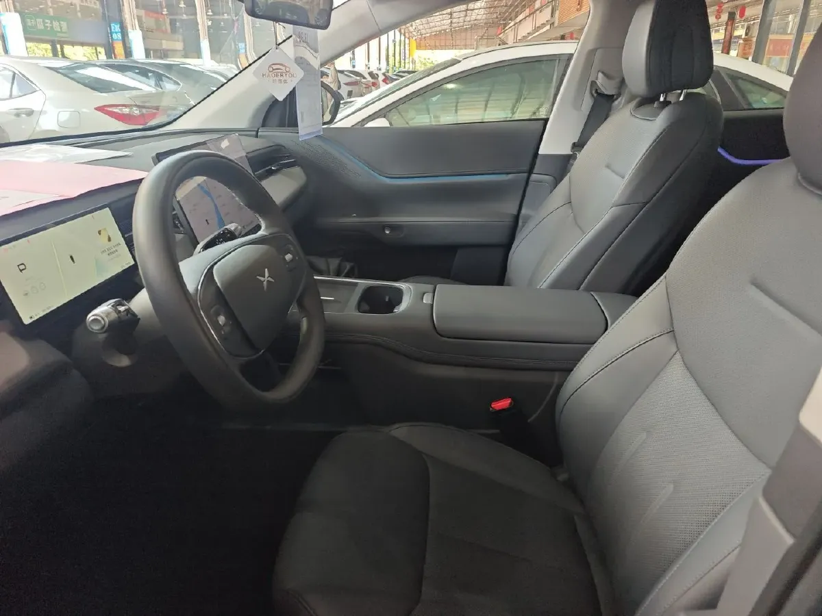 2025 Xpeng G6 BEV 68.5KWH,autocango,china used car exporter,china ev exporter,chinese used car exporter,chinese used ev exporter