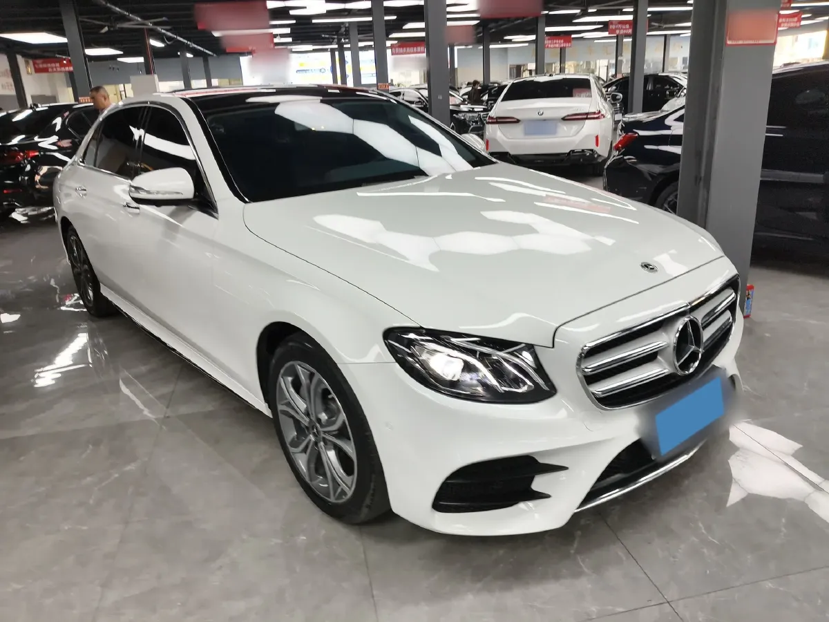2020 Mercedes-Benz E Class 2.0T 258HP L4 9AT,autocango,china used car exporter,china ev exporter,chinese used car exporter,chinese used ev exporter