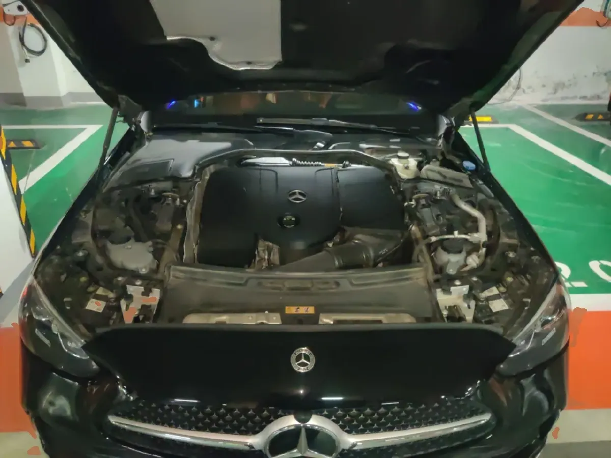 2022 Mercedes-Benz C Class 1.5T 204HP L4 9AT,autocango,china used car exporter,china ev exporter,chinese used car exporter,chinese used ev exporter