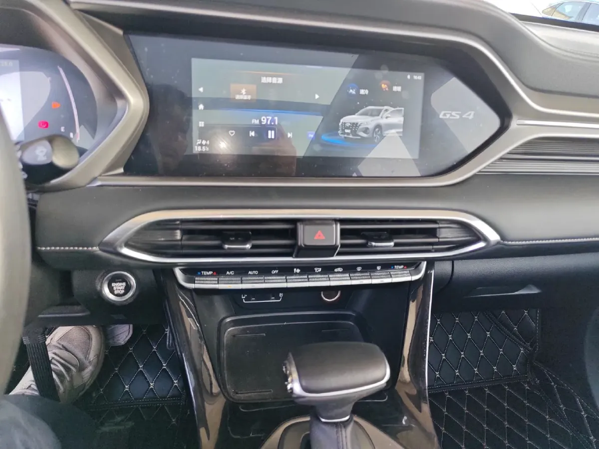 2022 GAC Trumpchi GS4 1.5T 169HP L4 6AT,autocango,china used car exporter,china ev exporter,chinese used car exporter,chinese used ev exporter