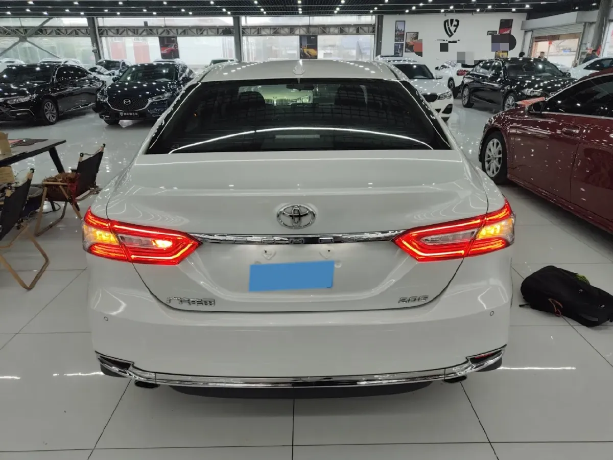 2023 Toyota Camry 2.0L 177HP L4 CVT,autocango,china used car exporter,china ev exporter,chinese used car exporter,chinese used ev exporter