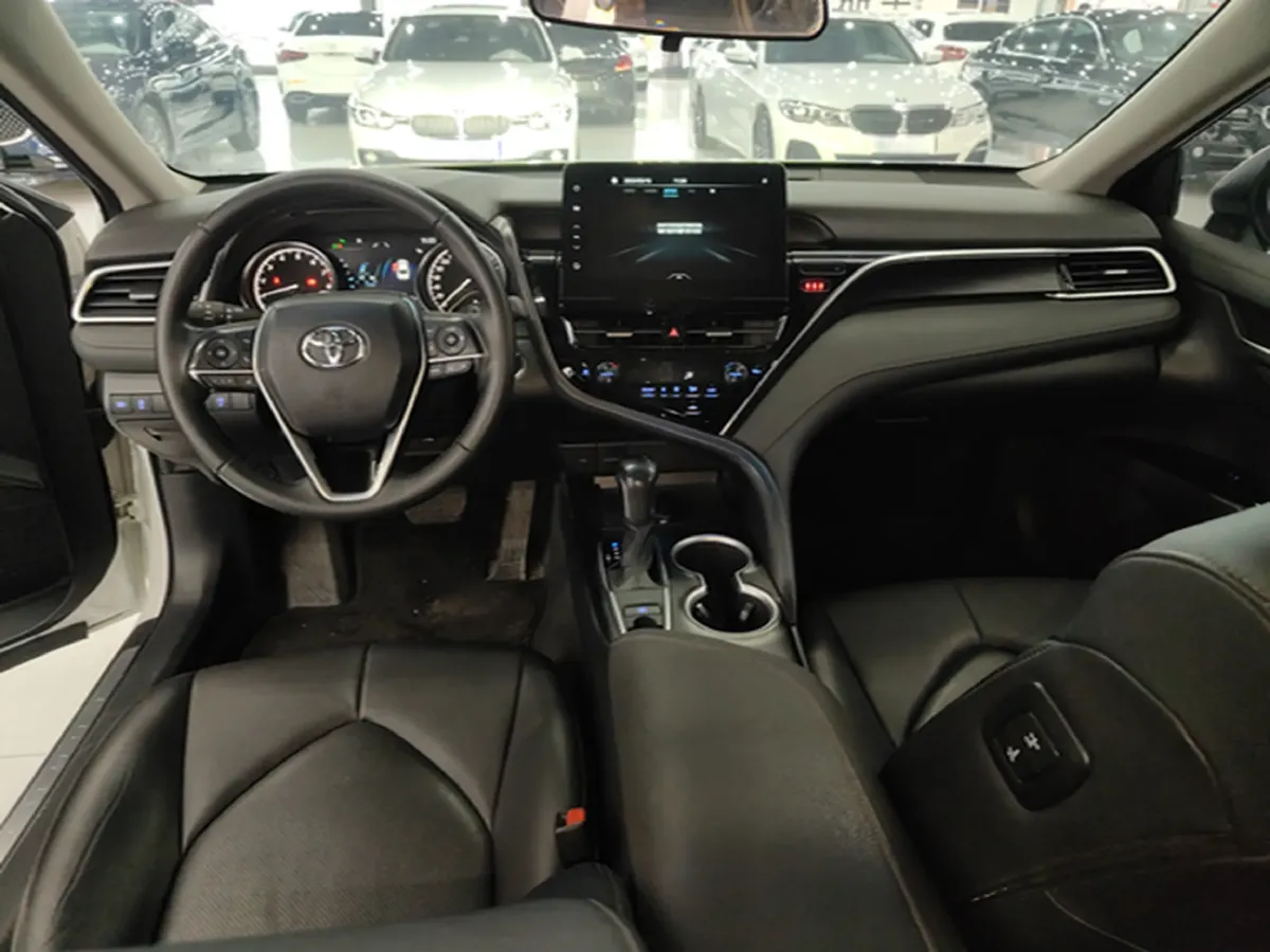 2023 Toyota Camry 2.0L 177HP L4 CVT,autocango,china used car exporter,china ev exporter,chinese used car exporter,chinese used ev exporter