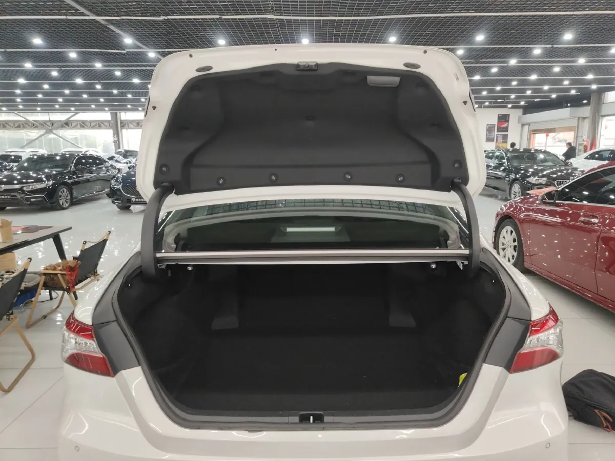 2023 Toyota Camry 2.0L 177HP L4 CVT,autocango,china used car exporter,china ev exporter,chinese used car exporter,chinese used ev exporter