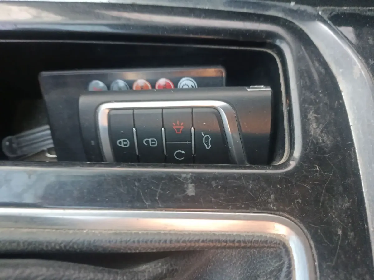 2017 GAC Trumpchi GS7 1.8T 188HP L4 6AT,autocango,china used car exporter,china ev exporter,chinese used car exporter,chinese used ev exporter