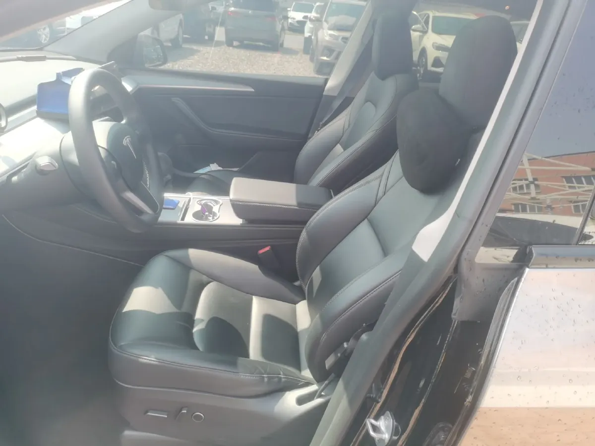 2022 Tesla Model Y BEV 60KWH,autocango,china used car exporter,china ev exporter,chinese used car exporter,chinese used ev exporter