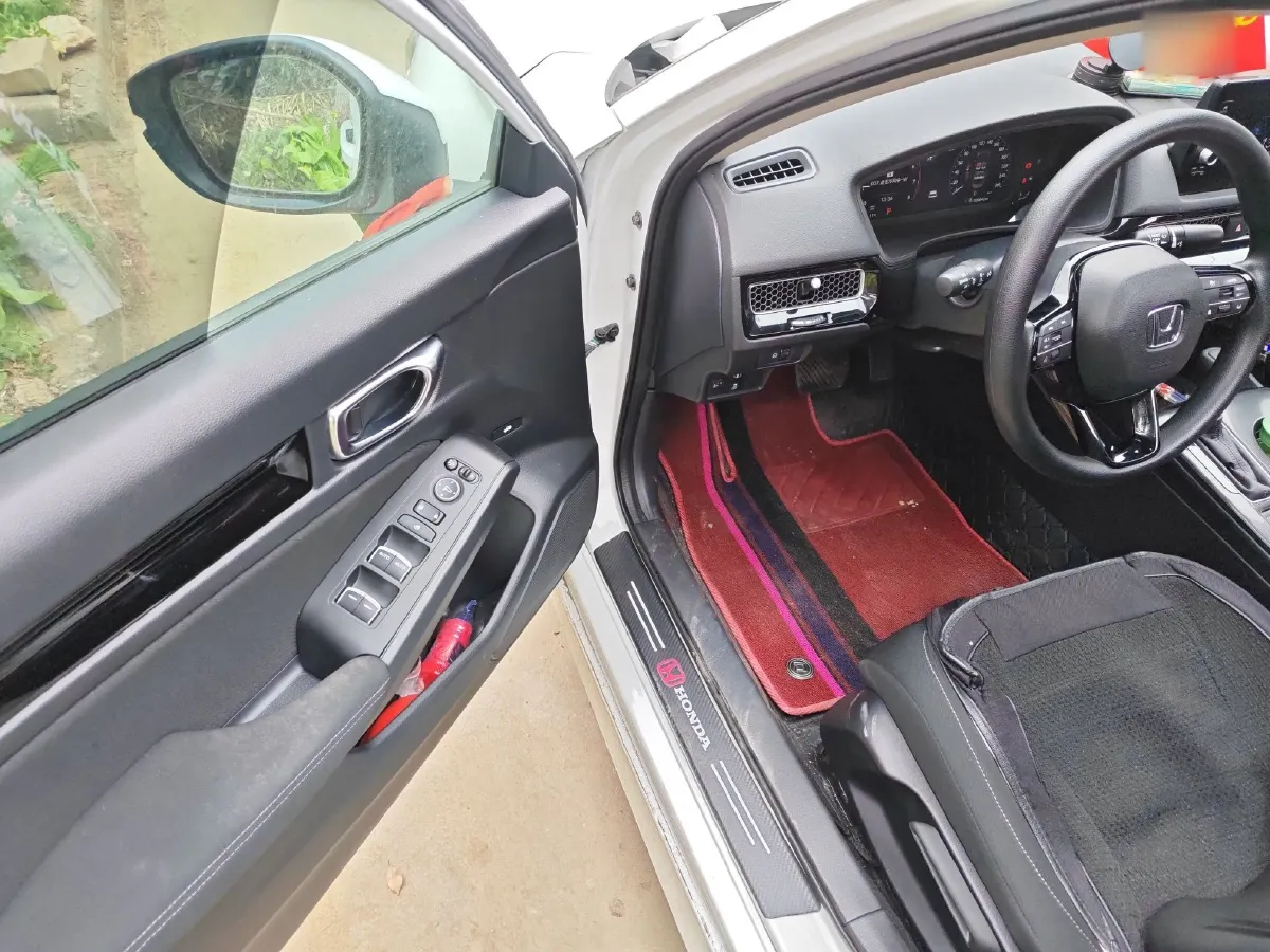 2023 Honda Civic 1.5T 182HP L4 CVT,autocango,china used car exporter,china ev exporter,chinese used car exporter,chinese used ev exporter