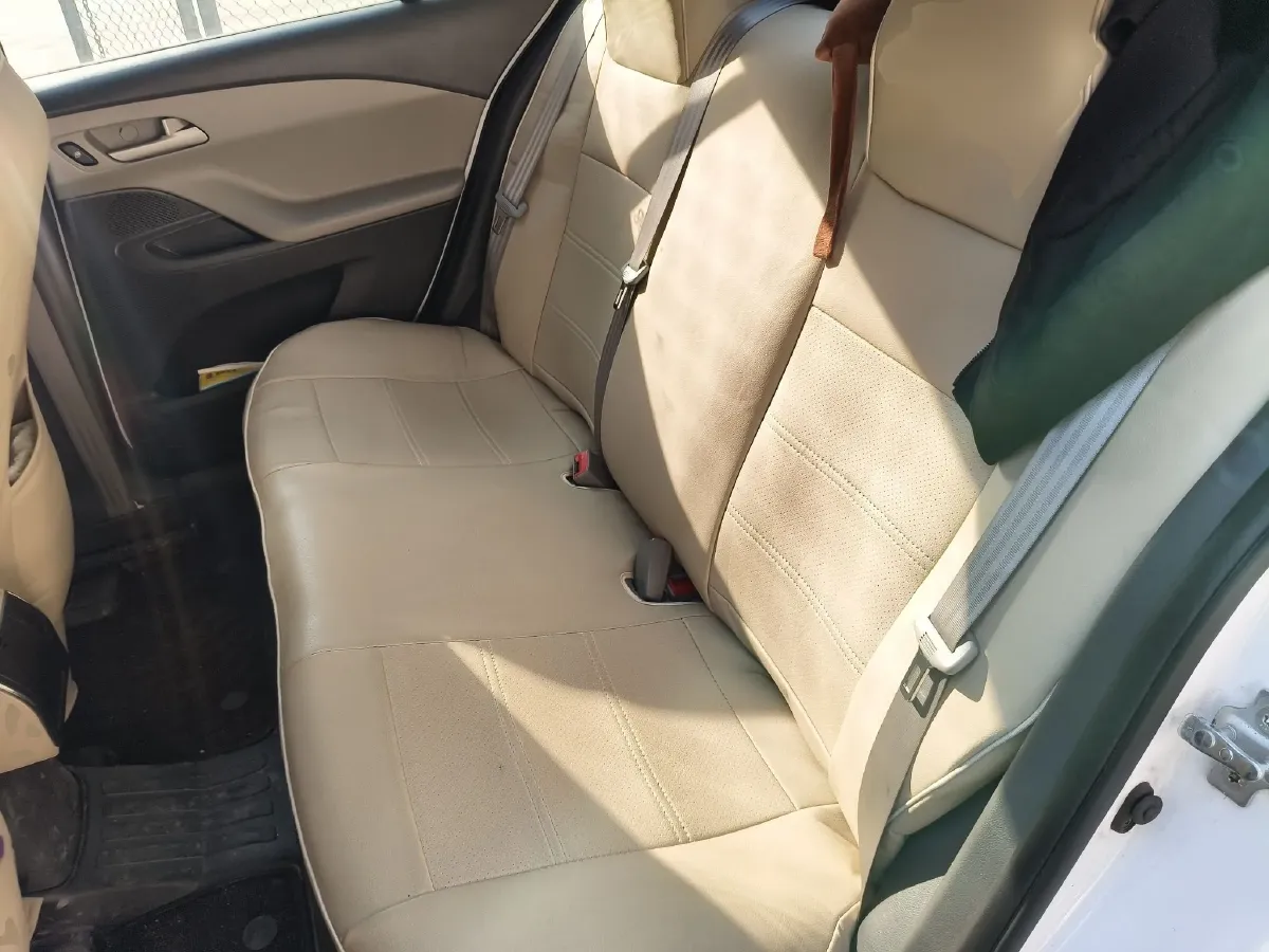 2015 Chevrolet Sail 1.3L 103HP L4 5AMT,autocango,china used car exporter,china ev exporter,chinese used car exporter,chinese used ev exporter