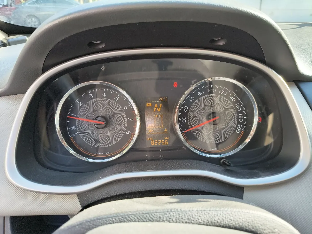 2015 Chevrolet Sail 1.3L 103HP L4 5AMT,autocango,china used car exporter,china ev exporter,chinese used car exporter,chinese used ev exporter