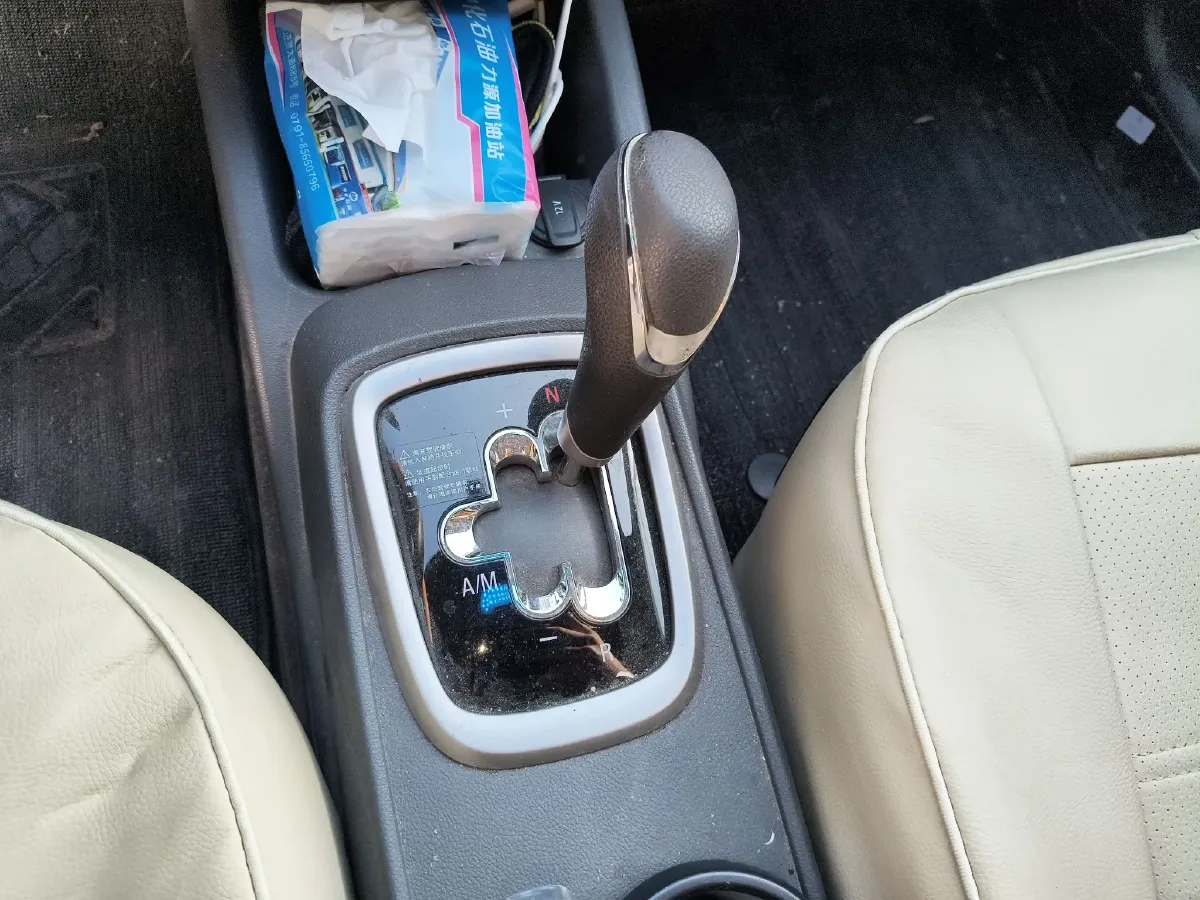 2015 Chevrolet Sail 1.3L 103HP L4 5AMT,autocango,china used car exporter,china ev exporter,chinese used car exporter,chinese used ev exporter