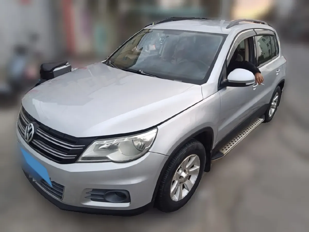 2012 Volkswagen Tiguan 1.8T 160HP L4 6AT,autocango,china used car exporter,china ev exporter,chinese used car exporter,chinese used ev exporter
