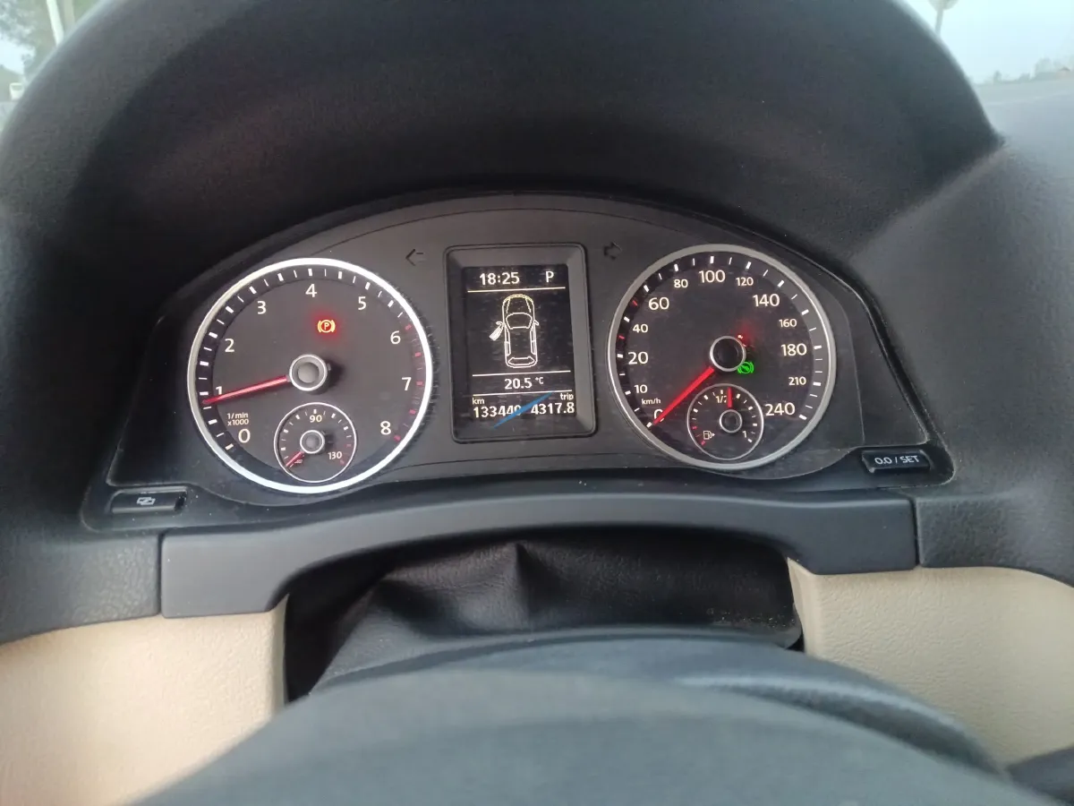 2012 Volkswagen Tiguan 1.8T 160HP L4 6AT,autocango,china used car exporter,china ev exporter,chinese used car exporter,chinese used ev exporter