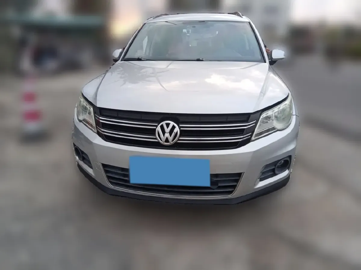 2012 Volkswagen Tiguan 1.8T 160HP L4 6AT,autocango,china used car exporter,china ev exporter,chinese used car exporter,chinese used ev exporter