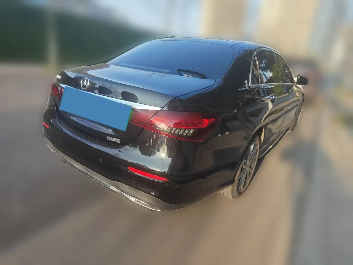 2022 Mercedes-Benz E Class 2.0T 258HP L4 9AT,autocango,china used car exporter,china ev exporter,chinese used car exporter,chinese used ev exporter