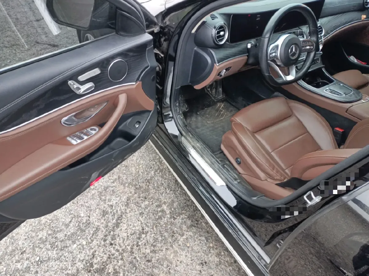 2019 Mercedes-Benz E Class 1.5T 184HP L4 9AT,autocango,china used car exporter,china ev exporter,chinese used car exporter,chinese used ev exporter