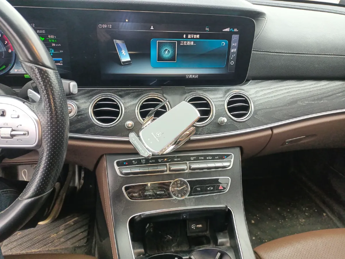 2019 Mercedes-Benz E Class 1.5T 184HP L4 9AT,autocango,china used car exporter,china ev exporter,chinese used car exporter,chinese used ev exporter