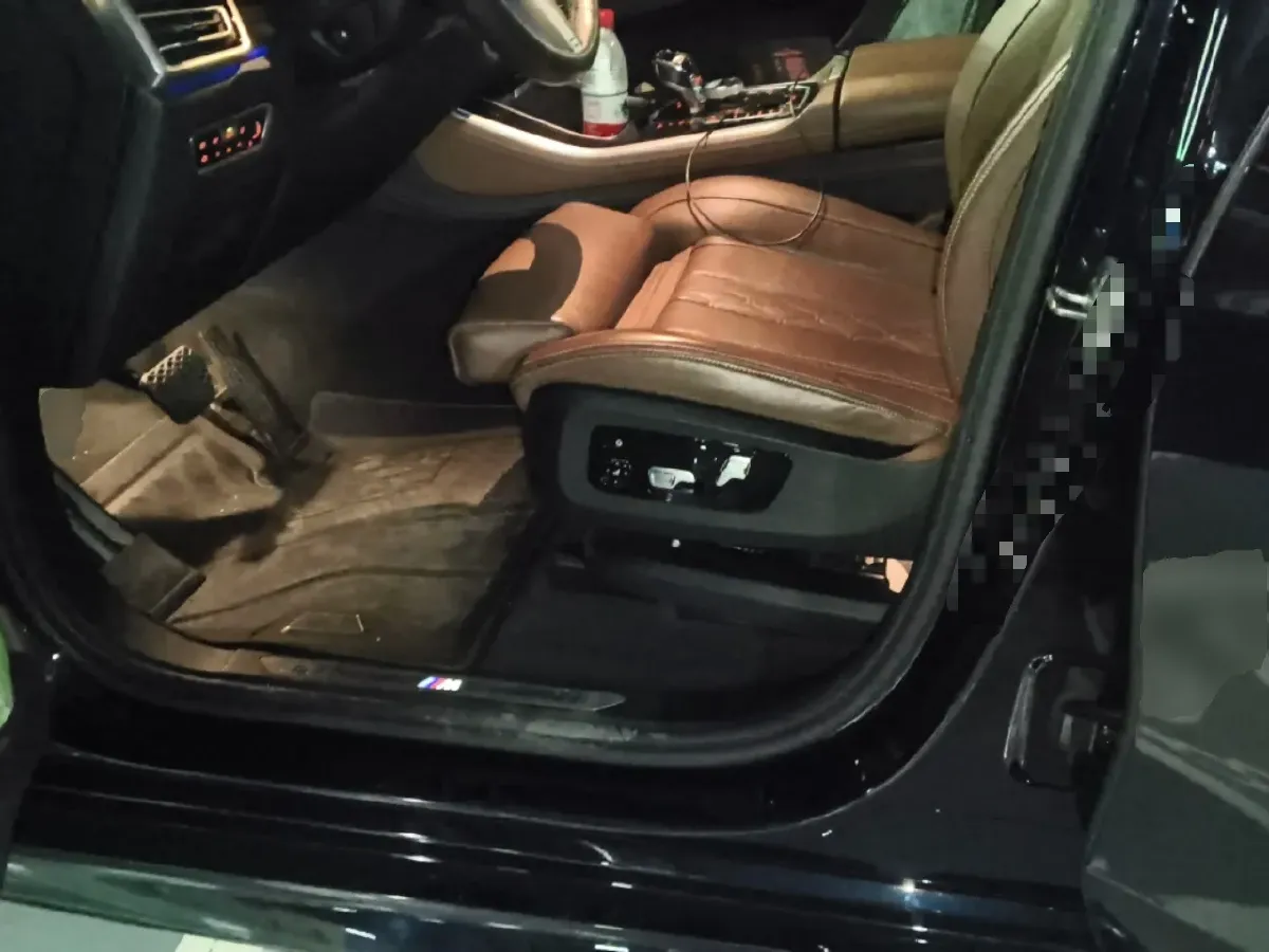 2019 BMW X5 3.0T 340HP L6 8AT,autocango,china used car exporter,china ev exporter,chinese used car exporter,chinese used ev exporter